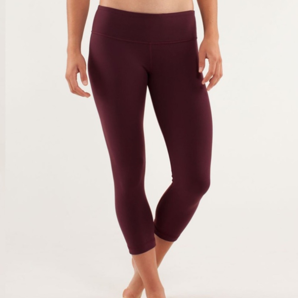 Lululemon Burgundy Wunder Under Crop Leggings